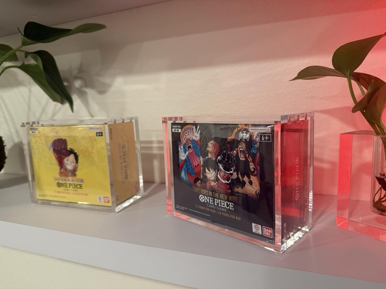 One Piece Booster Box Acrylic Case With Magnetic Lid