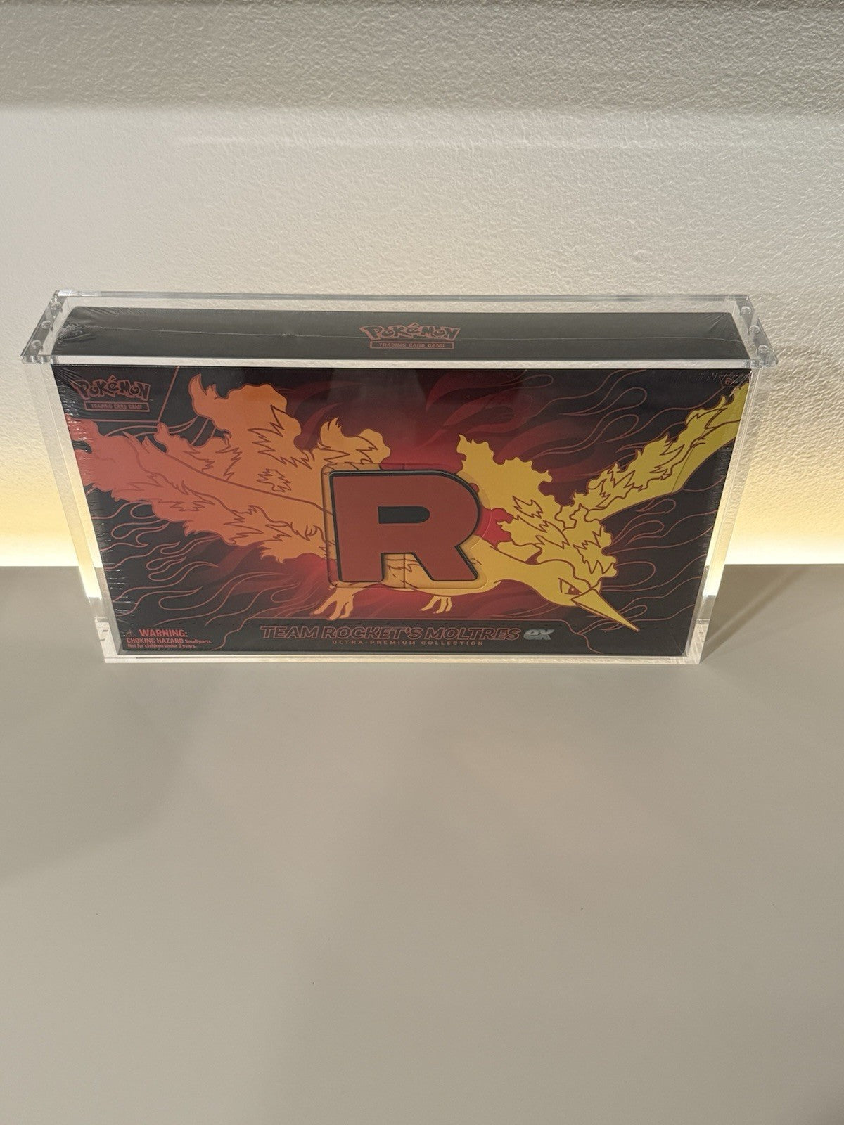Pokémon Moltres UPC Acrylic Case – UV-Resistant, Magnetic Lid