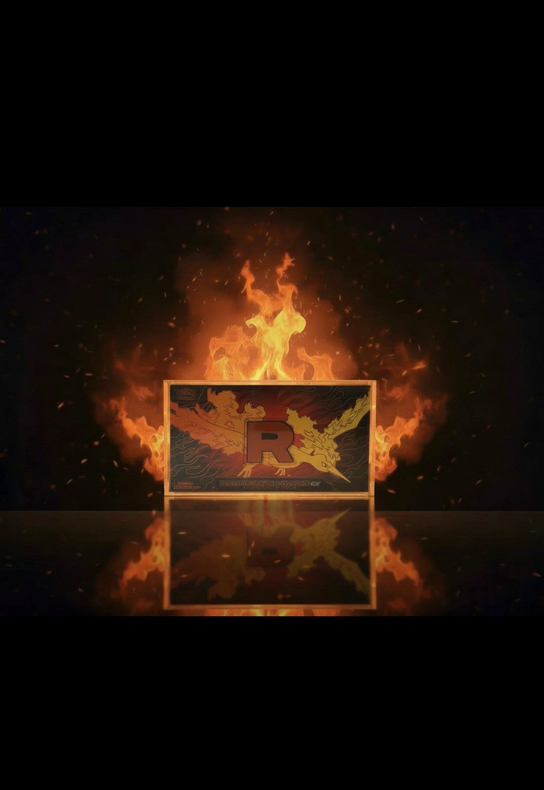 Pokemon Moltres UPC Acrylic Case With Magnetic Lid - In Stock